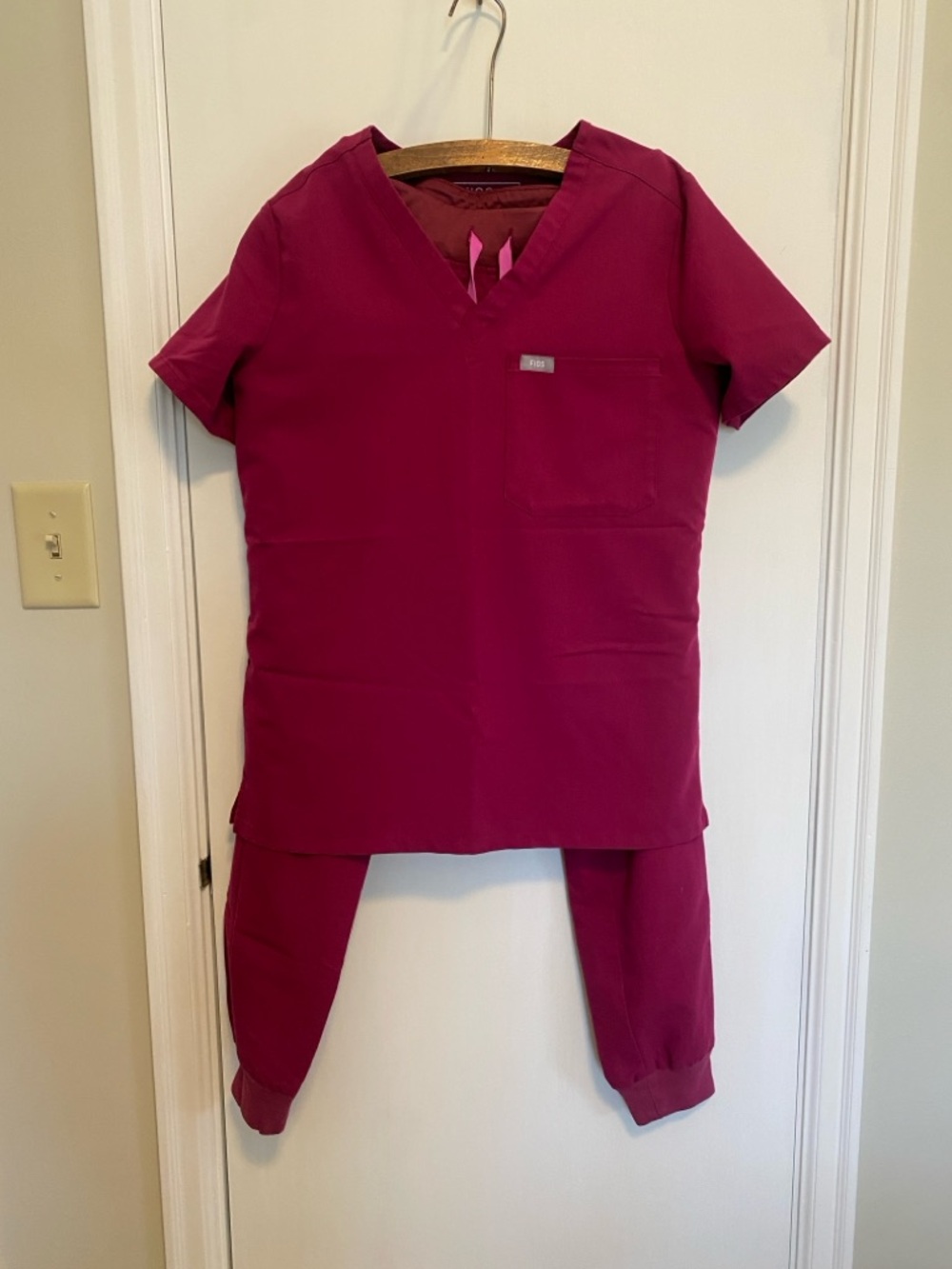 Figs Scrub Set with V-Neck Top and Jogger Pants.